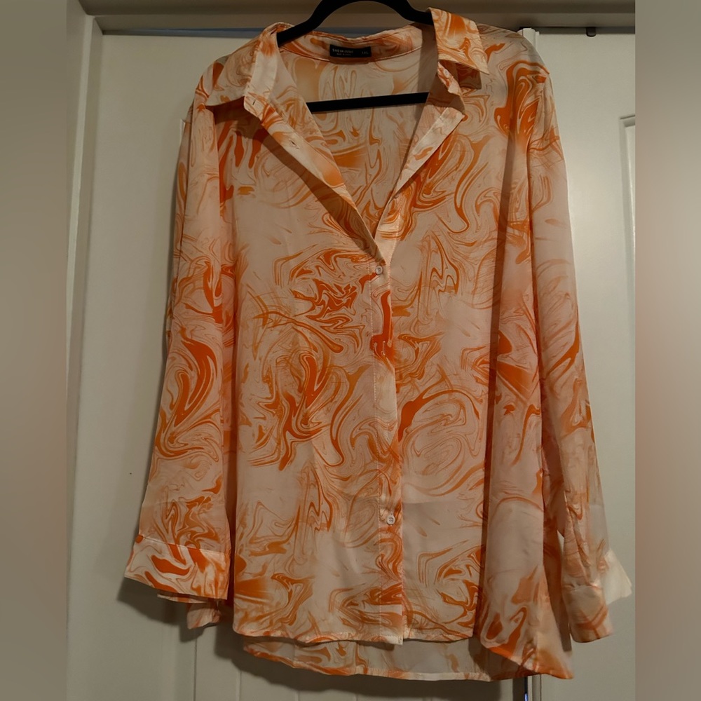 SHEIN CURVE BLOUSE - NEW